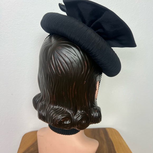 1940’s Vintage Black Faille Rhinestone Butterfly Women's Tilt Beret Cocktail Hat - Picture 4 of 16